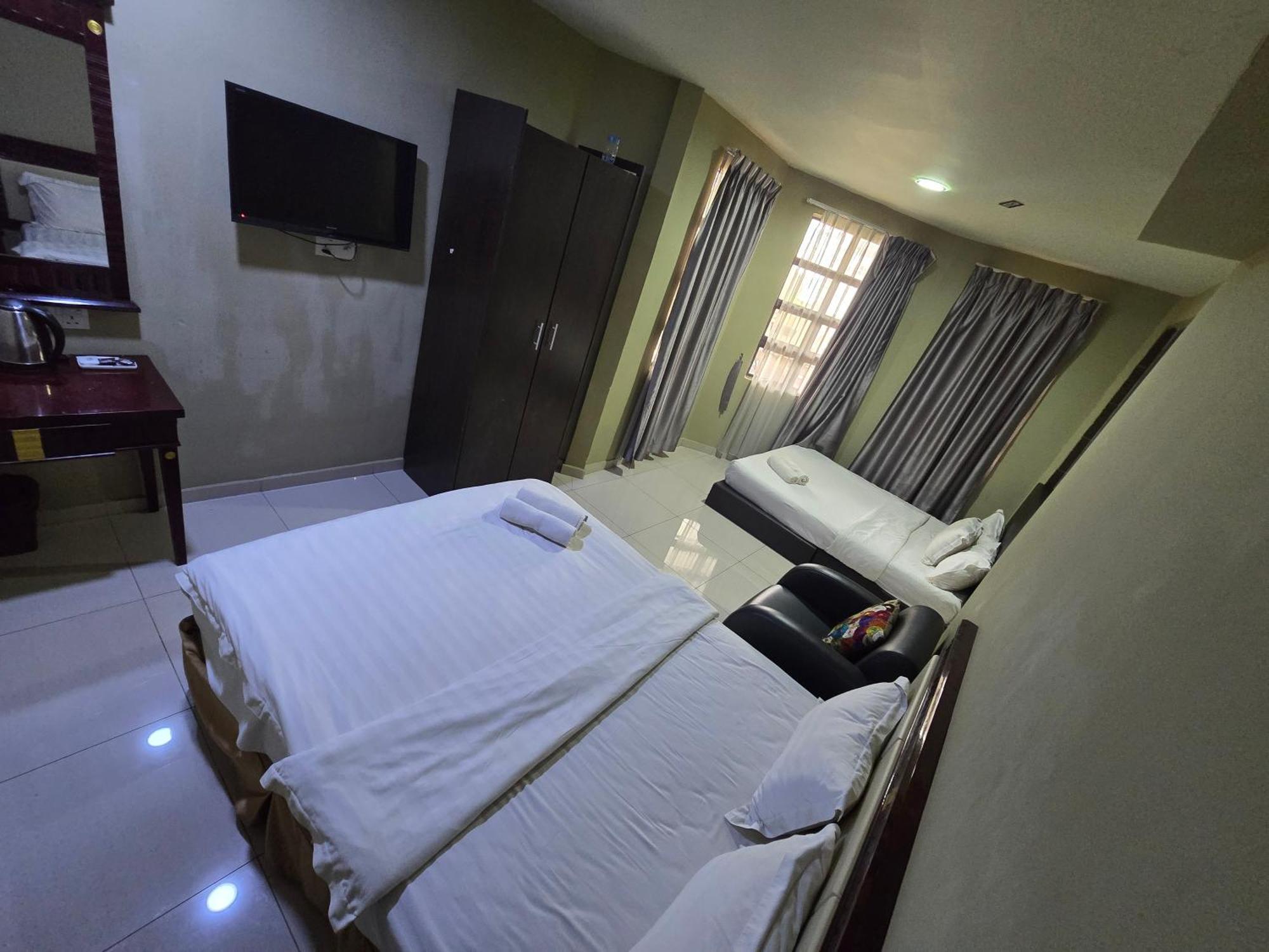 Hotel Al Amin Kuala Lumpur Exterior photo